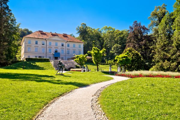 Park Landscape Maintenance in Longwood