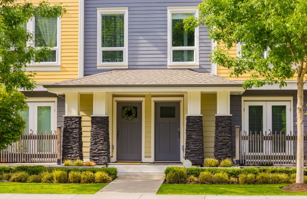Townhouse Landscaping in Longwood